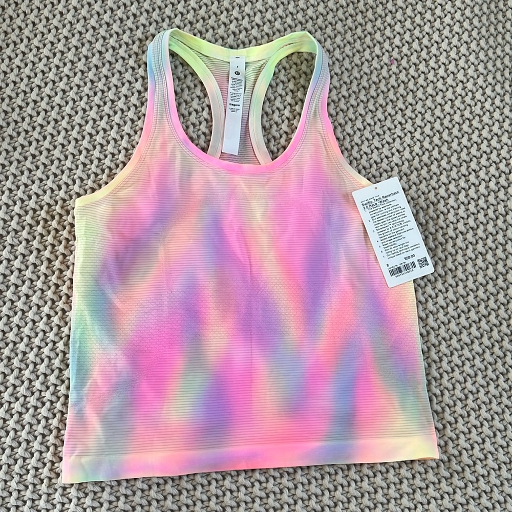 Lululemon psychedelic swiftly tank